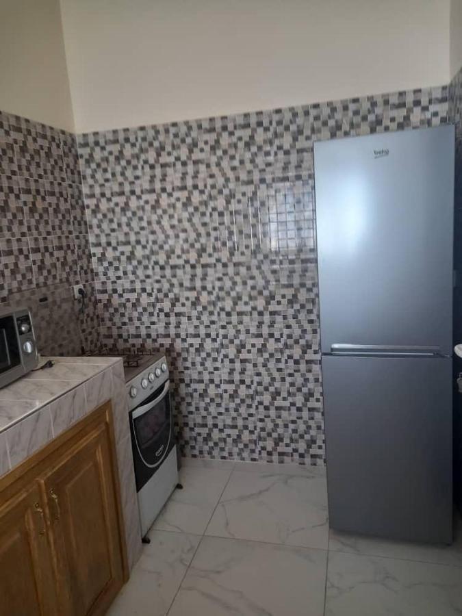 Villa Diambars Sali Tapé Esterno foto
