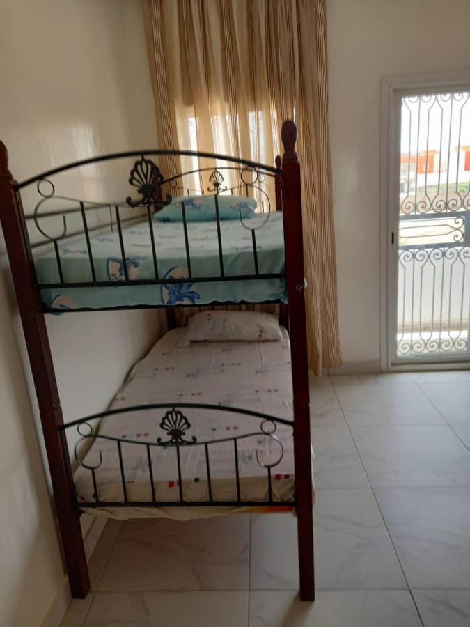 Villa Diambars Sali Tapé Esterno foto