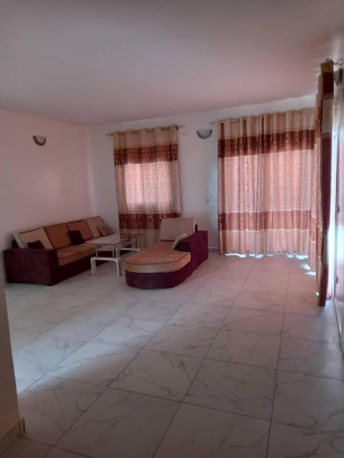 Villa Diambars Sali Tapé Esterno foto